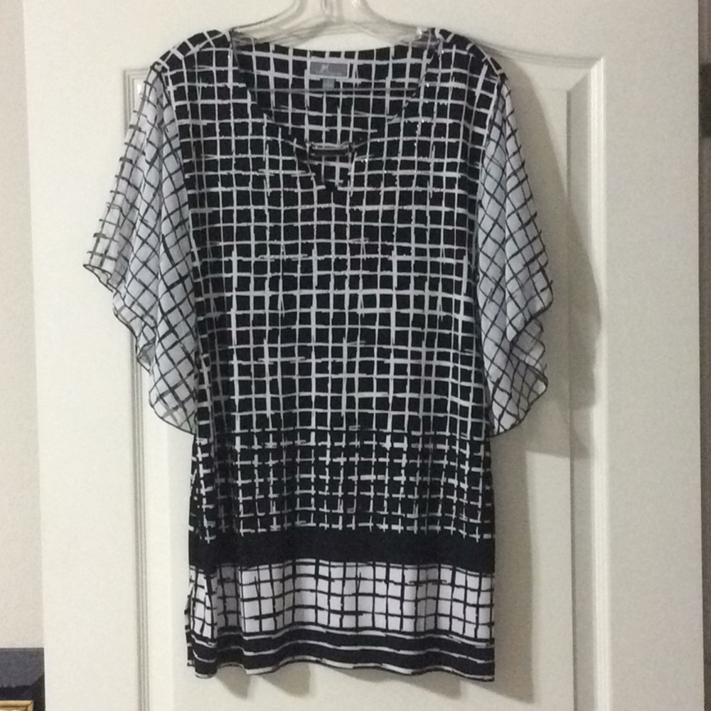 Comfy Blouse. Longer, dress up or down. Sz L